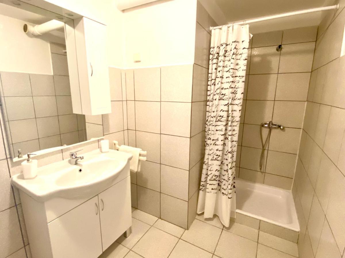 E & E Apartment Medulin Luaran gambar