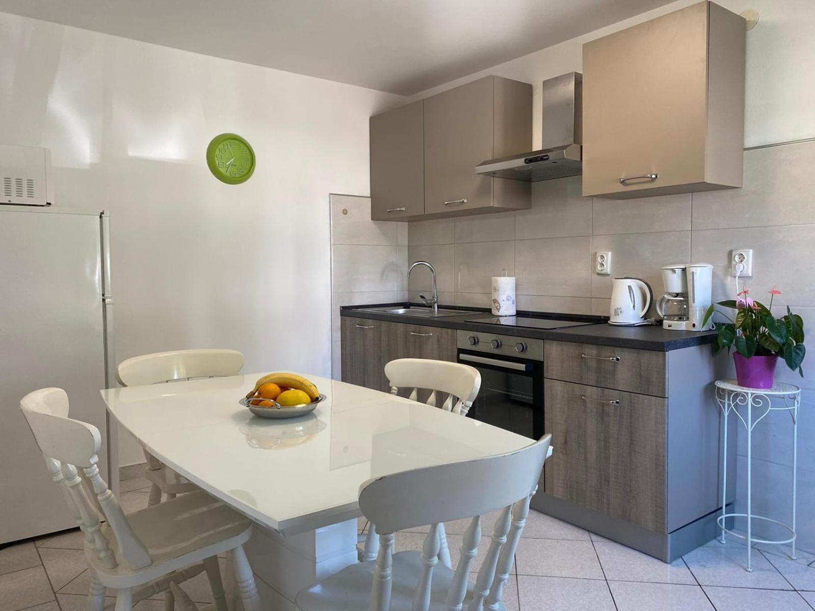 E & E Apartment Medulin Luaran gambar