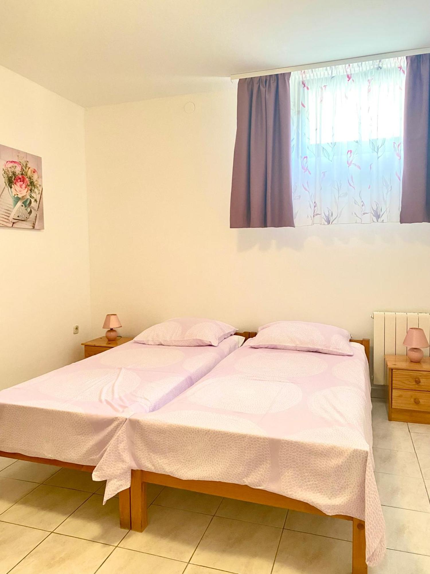 E & E Apartment Medulin Bilik gambar